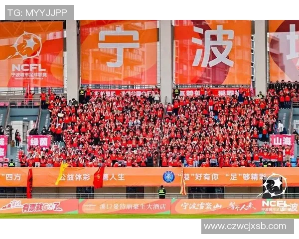 12日足球盛宴精彩纷呈各大联赛激战正酣球迷热情高涨期待精彩瞬间 12日足球盛宴精彩纷呈各大联赛激战正酣球迷热情高涨期待精彩瞬间