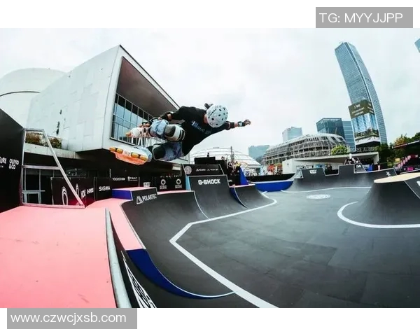 上海滑板队在极限运动嘉年华中以100分稳居积分榜首位